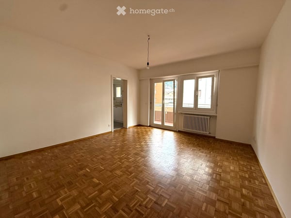 Luminoso appartamento di 3.5 locali con balcone a Pregassona 1