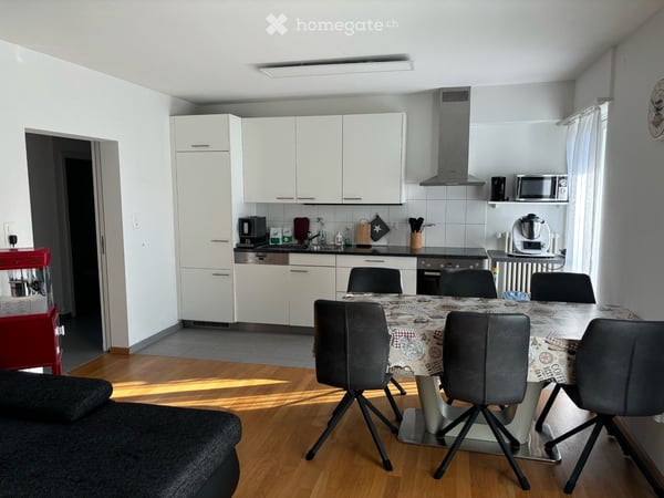 4-Zimmer-Wohnung mit Balkon in Bottmingen 3