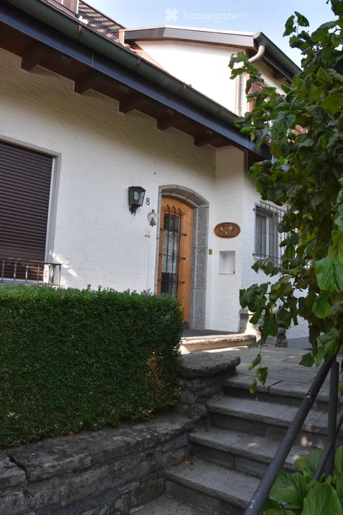 Charmantes Reiheneinfamilienhaus in Spiegel b. Bern – 6.5 Zimmer mit Garten und Balkon 2