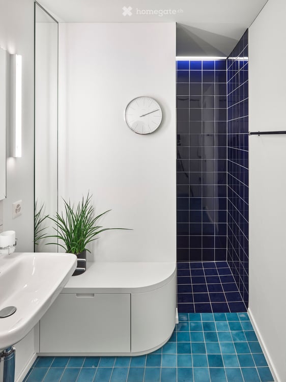 2.5-Zimmer Wohnung mit fantastischer Aussicht aus dem 19. Stock - inkl. PP und NK 3