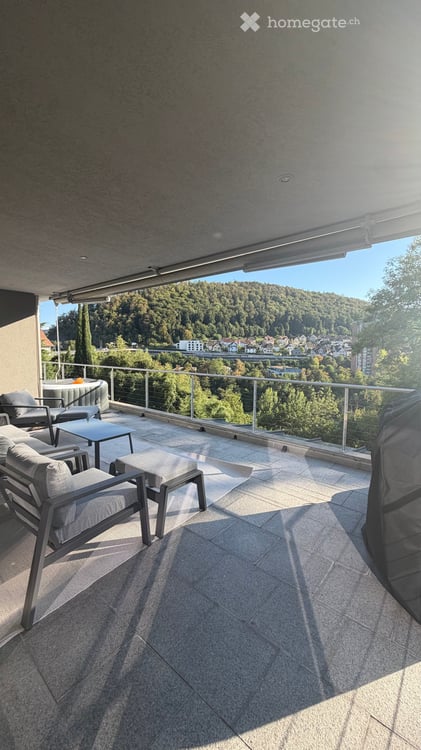 Helle 4.5-Zimmer-Terrassenwohnung mit Panoramablick bei Baden AG 2
