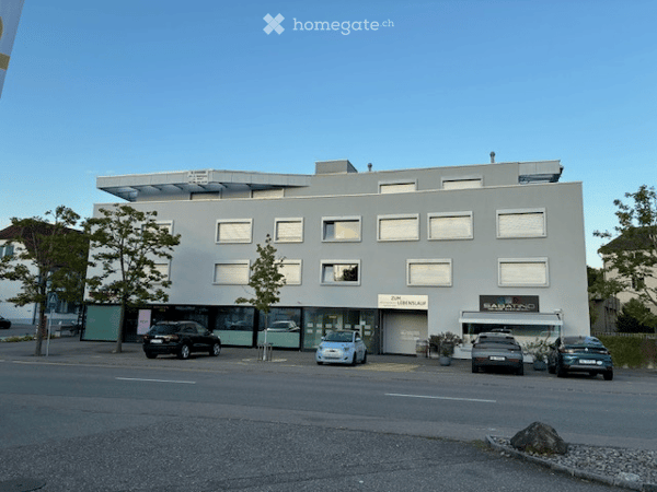 Grosszügige 4.5-Zimmer-Attikawohnung an der Poststrasse in Gelterkinden 1