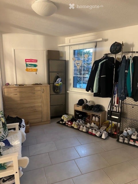 Charmante 3.5-Zimmer-Maisonettewohnung in Volketswil Befristet 01.10.2026 bis 30.09.2027 6