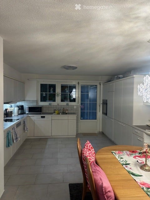Charmante 3.5-Zimmer-Maisonettewohnung in Volketswil Befristet 01.10.2026 bis 30.09.2027 7