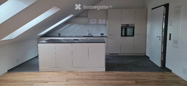 Charmante 2.5-Zimmer-Dachwohnung in Winterthur 4