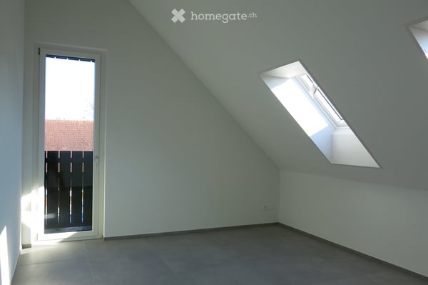 Moderne 4.5-Zimmer-Duplex-Wohnung/DEFH in Nänikon - Uster 11
