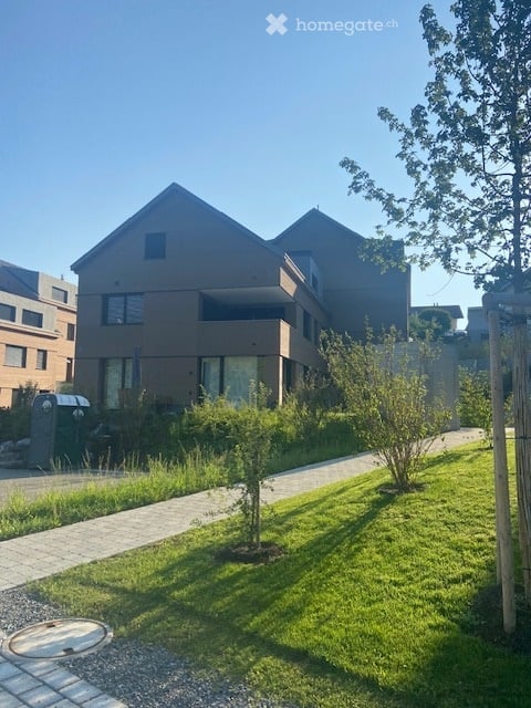 Wunderschöne 5,5 Zimmer Wohnung in herrlicher Lage 8