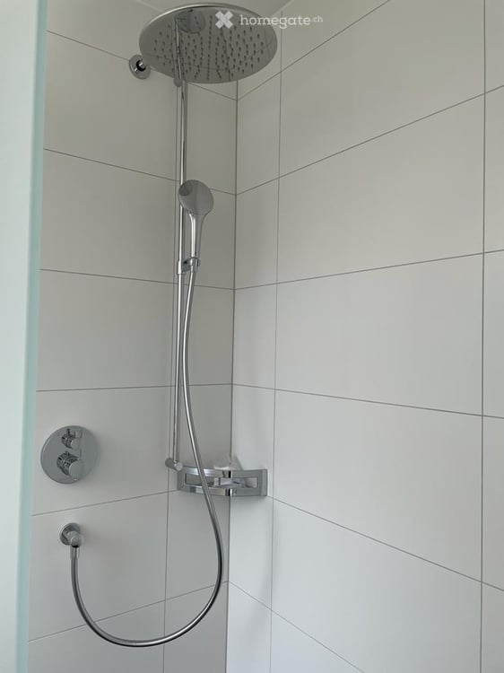 Moderne 2-Zimmerwohnung an ruhiger Lage mit grossem Balkon 10