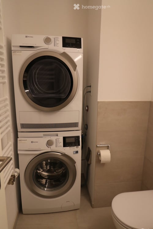 Schöne 3.5-Zimmer-Dachwohnung im Herzen von Reinach AG 7