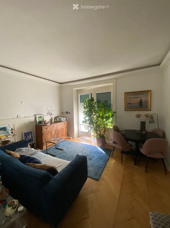Elegante Altbaustielwohnung im Trendquartier Lochergut, Kreis 3 2