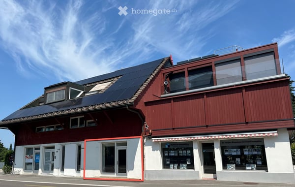 Charmantes Ladenlokal / Büro an der Kantonstrasse in Freienbach 8