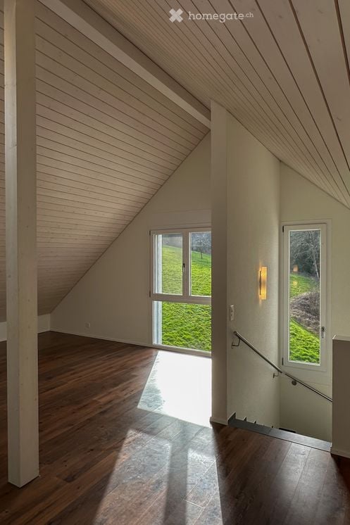Grosszügige 6.5-Zimmer-Maisonette-Wohnung in 2-Familienhaus 9