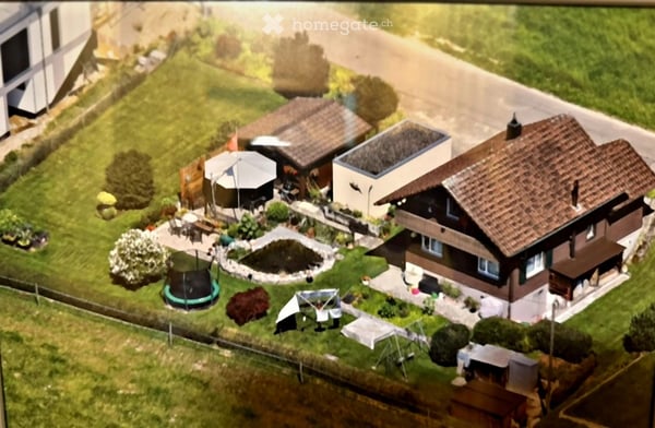 Charmantes 4½-Zimmer-Chalet mit grossem Garten – ruhige Lage in Oftringen 4