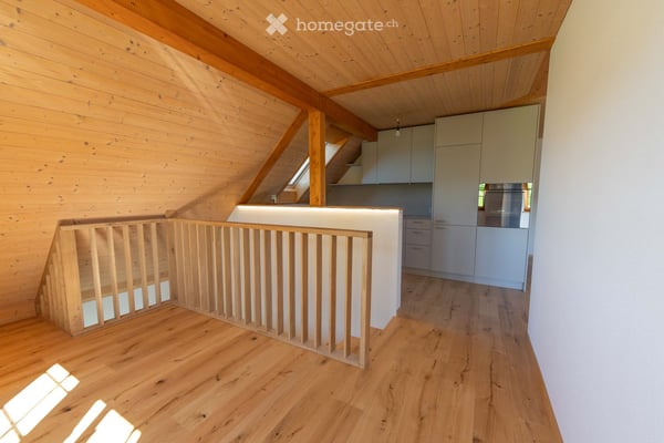 Charmante 3.5-Zimmer-Dachwohnung  – Humlikon, Im Riet 16 3