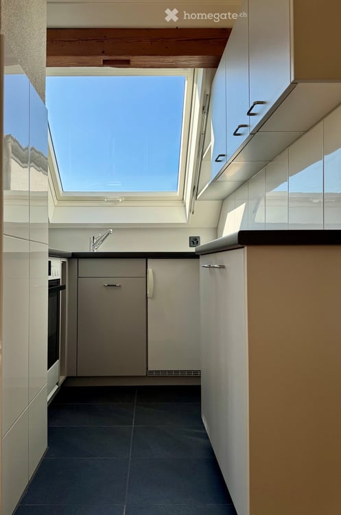 Hier endet Ihre Suche! Single - Dachwohnung mit Charme 8