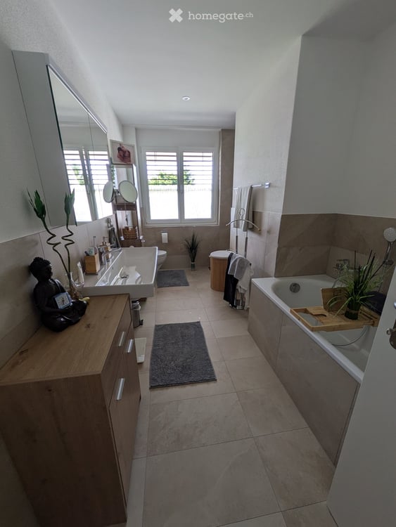 Modernes 5.5-Zimmer-Einfamilienhaus, ruhige Lage, idyllisches Flair mit Bergblick 3