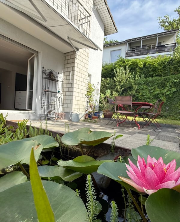 Charmantes 6.5-Zimmer-Doppeleinfamilienhaus in Oberengstringen 3