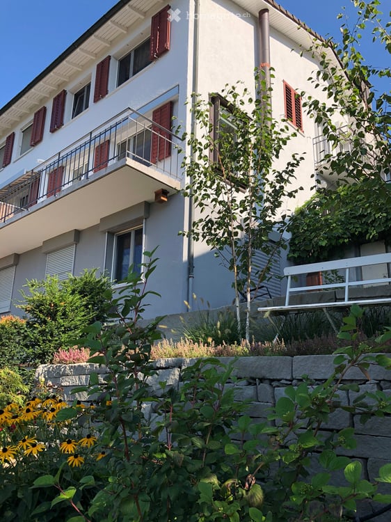 Charmantes 6.5-Zimmer-Doppeleinfamilienhaus in Oberengstringen 7