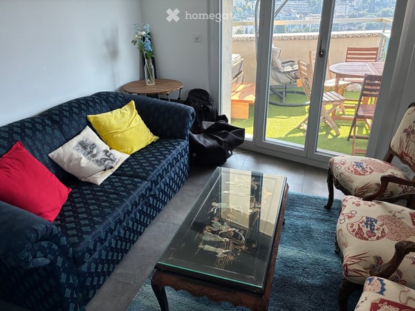 Stunning 13th-Floor 2.5-Room Apartment with Panoramic Lake & Mountain Views in Montreux 20