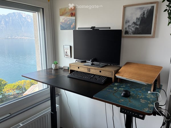 Stunning 13th-Floor 2.5-Room Apartment with Panoramic Lake & Mountain Views in Montreux 17