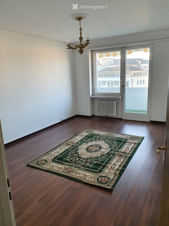 Zentrumsnahe grosse 3-Zi.-Whg., 5.OG, Nähe Aeschenplatz u. St.Alban-Vorstadt 3