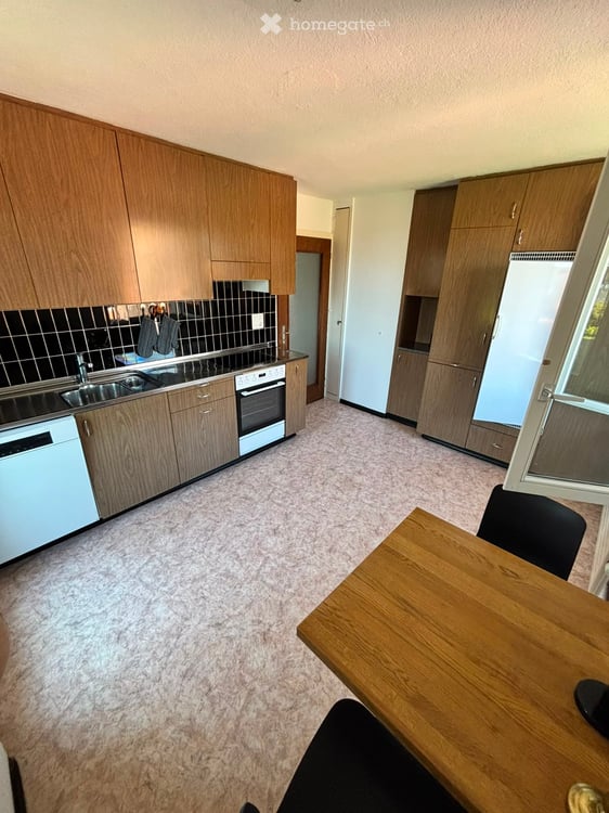 Möblierte 3.5-Zimmer-Wohnung in ruhiger Lage in Zug 7