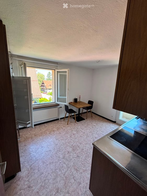 Möblierte 3.5-Zimmer-Wohnung in ruhiger Lage in Zug 8