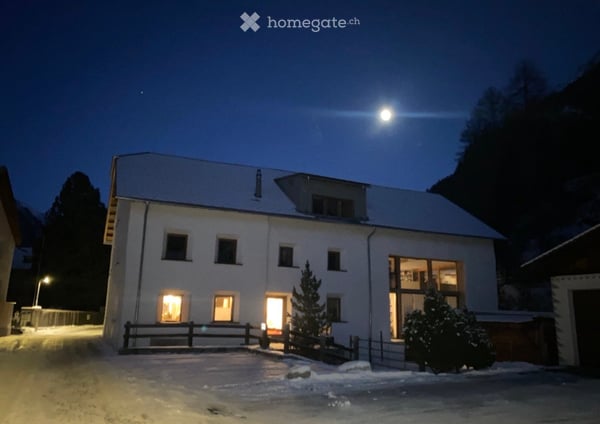 Aussergewöhnliches und vielseitiges Mehrfamilienhaus mit Pferdestallung 19