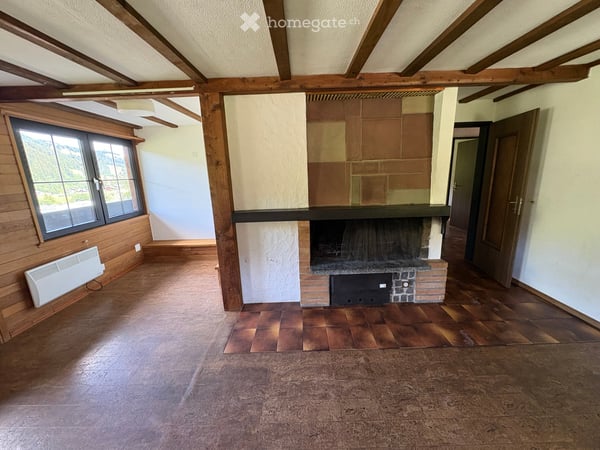 Charmante 4.5-Zimmer-Dachwohnung in Schwarzsee 3