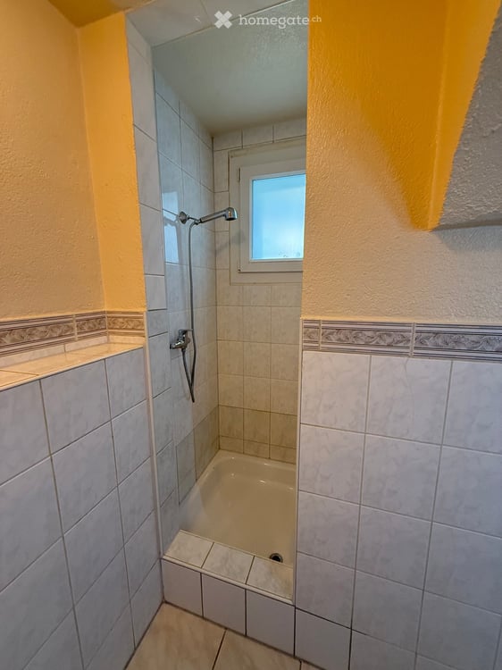 Charmant appartement de 2.5 pièces avec terrasse à Bex 9