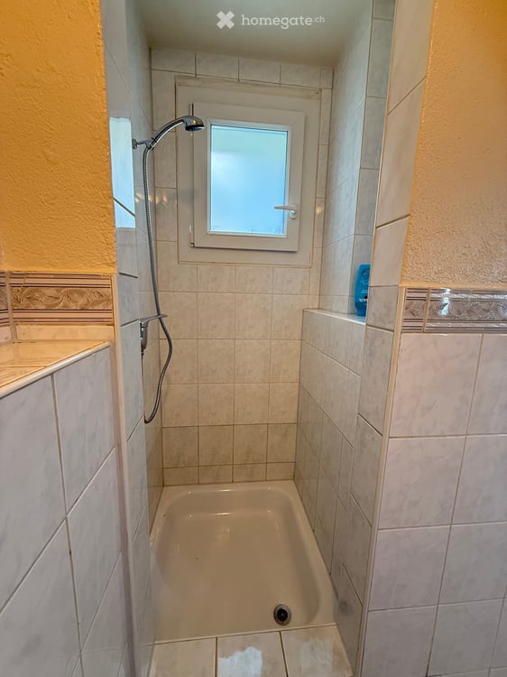 Charmant appartement de 2.5 pièces avec terrasse à Bex 15