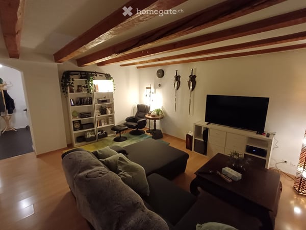 Charmante 3.5-Zimmer-Altbauwohnung in Glarus – ab sofort verfügbar 6