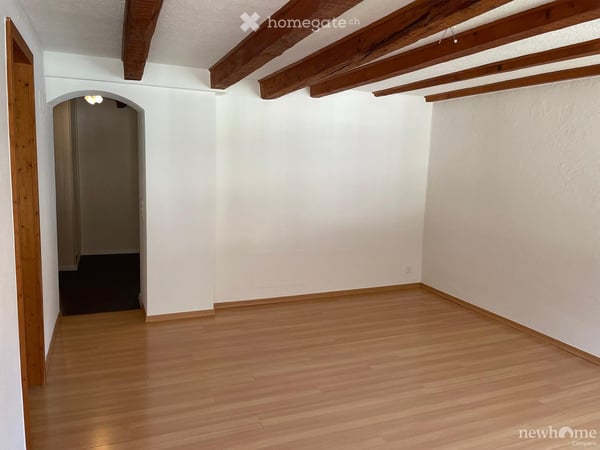 Charmante 3.5-Zimmer-Altbauwohnung in Glarus – ab sofort verfügbar 9