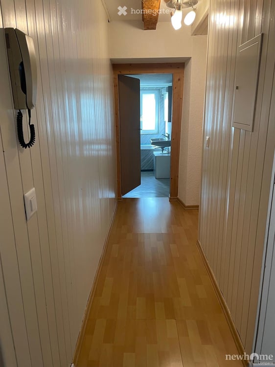 Charmante 3.5-Zimmer-Altbauwohnung in Glarus – ab sofort verfügbar 11