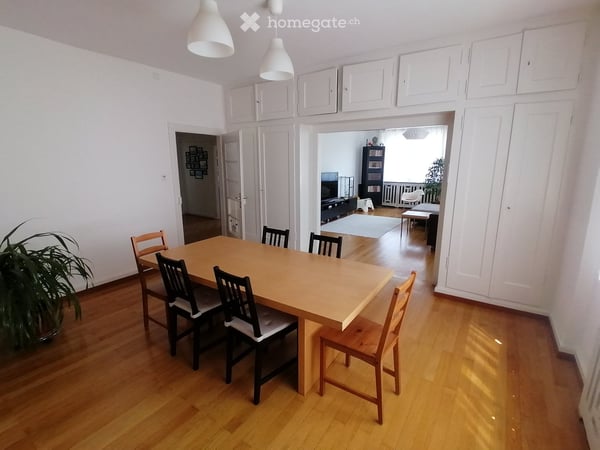 Helle und grosszügige 4,5-Zimmer Wohnung im Neubad, nähe Neuweilerplatz 140 m2 4