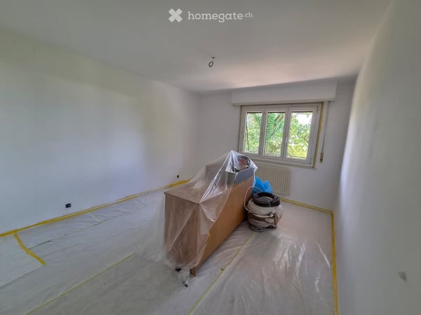 Charmant appartement de 2 pièces rénové avec terrasse à Ecublens 4