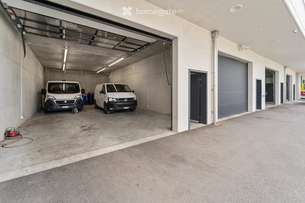 Alles unter einem Dach: Büro, Werkstatt und Parkierung flexibel kombinierbar 7