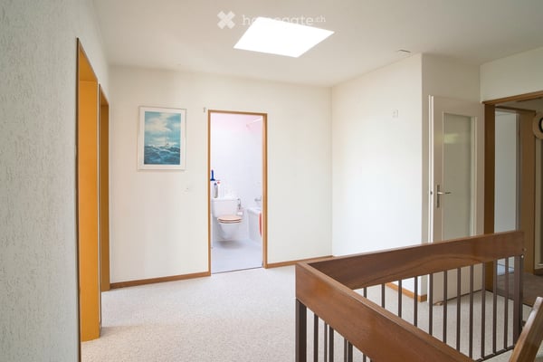 Familienfreundliches 5.5-Zimmer-Doppeleinfamilienhaus in Oberrohrdorf 8