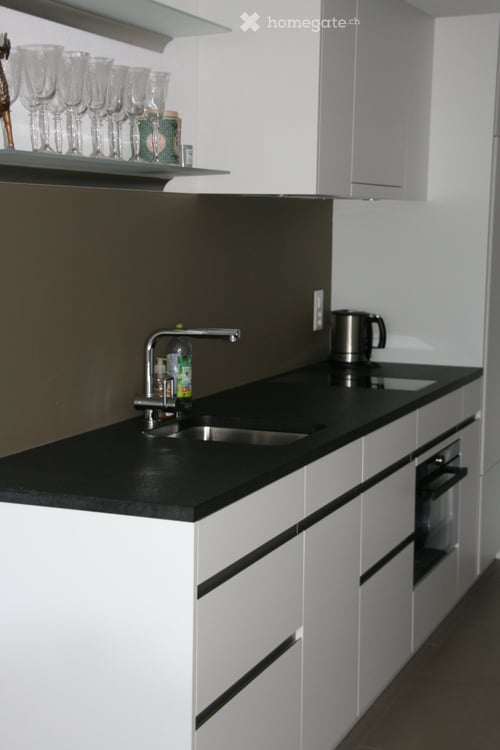 Direkt an der Piste gelegene, charmante 1.5-Zimmer-Wohnung mit Bergblick 4