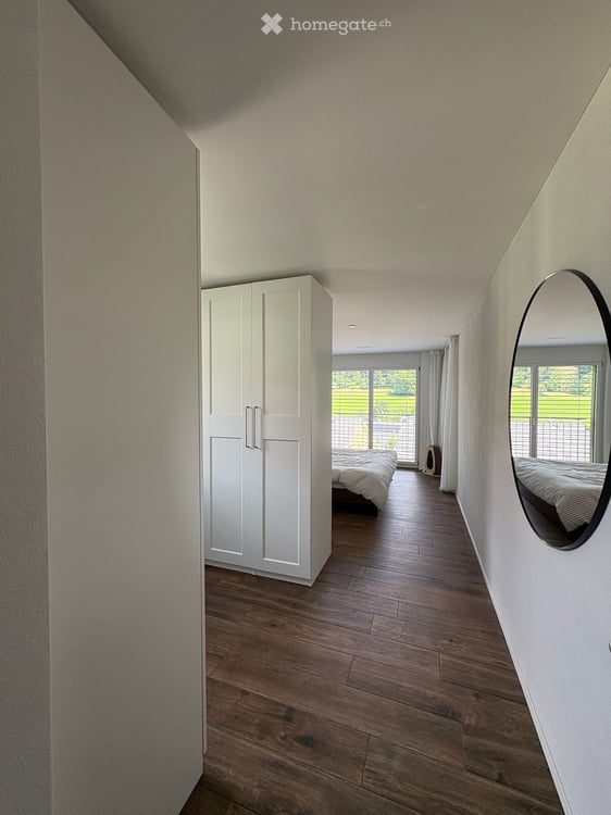 Grosszügige 3.5-Zimmer-Wohnung mit traumhaftem Blick ins Grüne 8