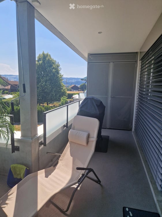 Helle 4.5-Zimmer-Wohnung mit Balkon in ruhiger Lage – Ottenbach 8