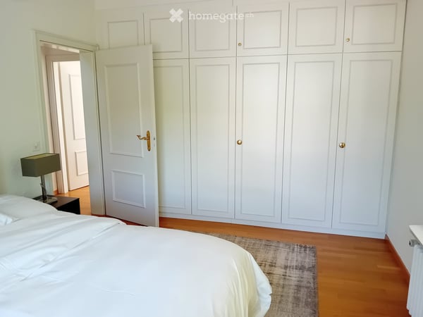 Wunderschön gelegene 6-Zimmer-Villa mit Seeanstoss 8