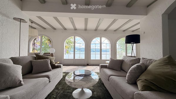 Wunderschön gelegene 6-Zimmer-Villa mit Seeanstoss 3