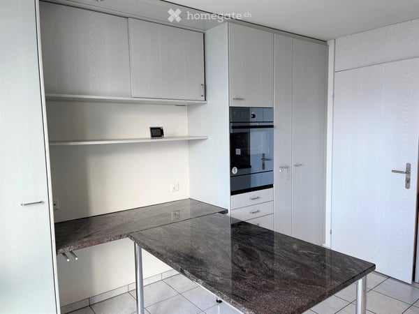 Geräumige 4.5-Zimmer-Wohnung an der Bahnhofstrasse in Seewen SZ – ab November verfügbar! 4