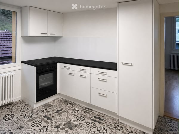 Charmante 4.5-Zimmer-Altbauwohnung mit Balkon in Necker 6