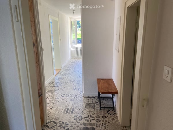 Frisch renovierte Wohlfühloase im Neckertal mit Balkon ideal für Tierliebhaber, Parkplatz inklusive 7
