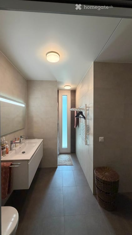 Spacieux appartement de 5 pièces neuf à Troinex 7