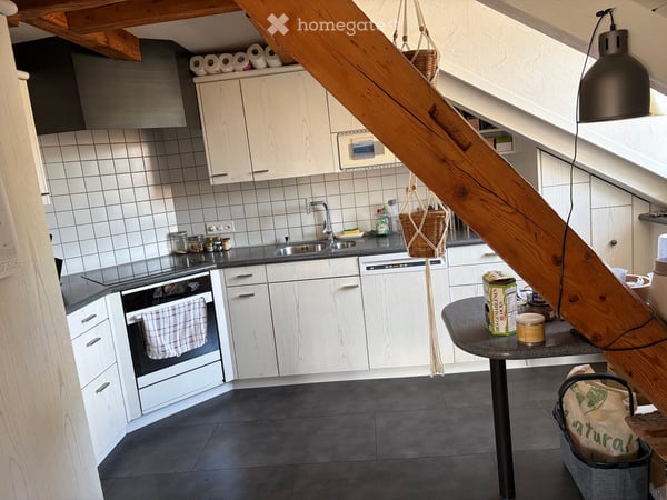Fully Furnished 5.5-Room Top-Floor Apartment for Sublet in Wald ZH (Flexible Rental Period) 3