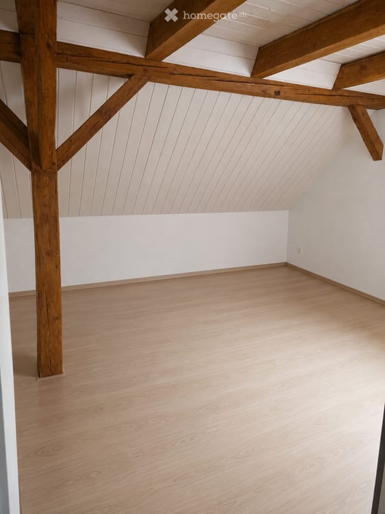 Charmante 4-Zimmer-Wohnung in Lanzenneunforn – Wohnen mit Charakter 9