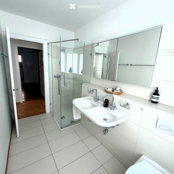Bright & Spacious 5.5-Room Family Apartment | Zurich Klusplatz (District 7) 9